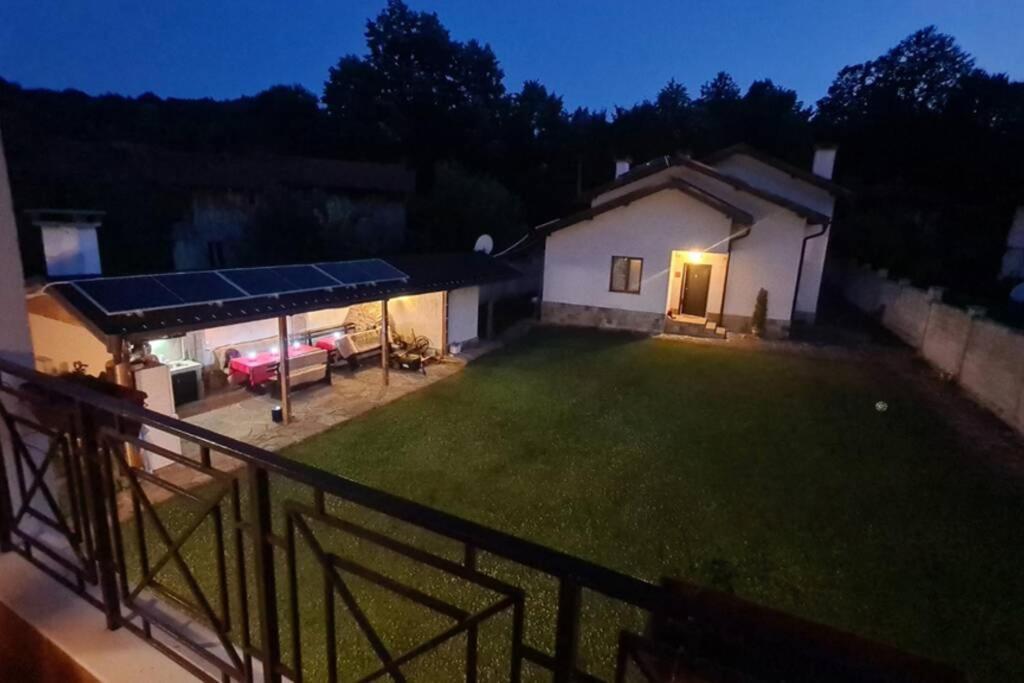 Двете Къщи В Планината Villa Beli Osum Exterior photo