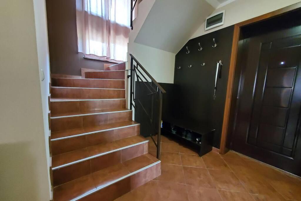 Двете Къщи В Планината Villa Beli Osum Exterior photo