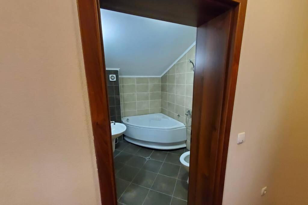 Двете Къщи В Планината Villa Beli Osum Exterior photo